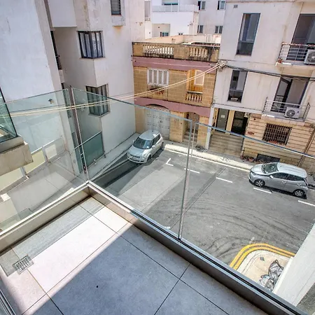 דירה Sunny & Spacious 2br Sofa Bed Great Location Is-Swieqi