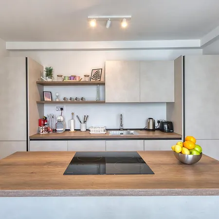 Sunny & Spacious 2br Sofa Bed Great Location Is-Swieqi